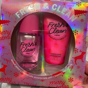 Victoria’s Secret fresh and clean gift set